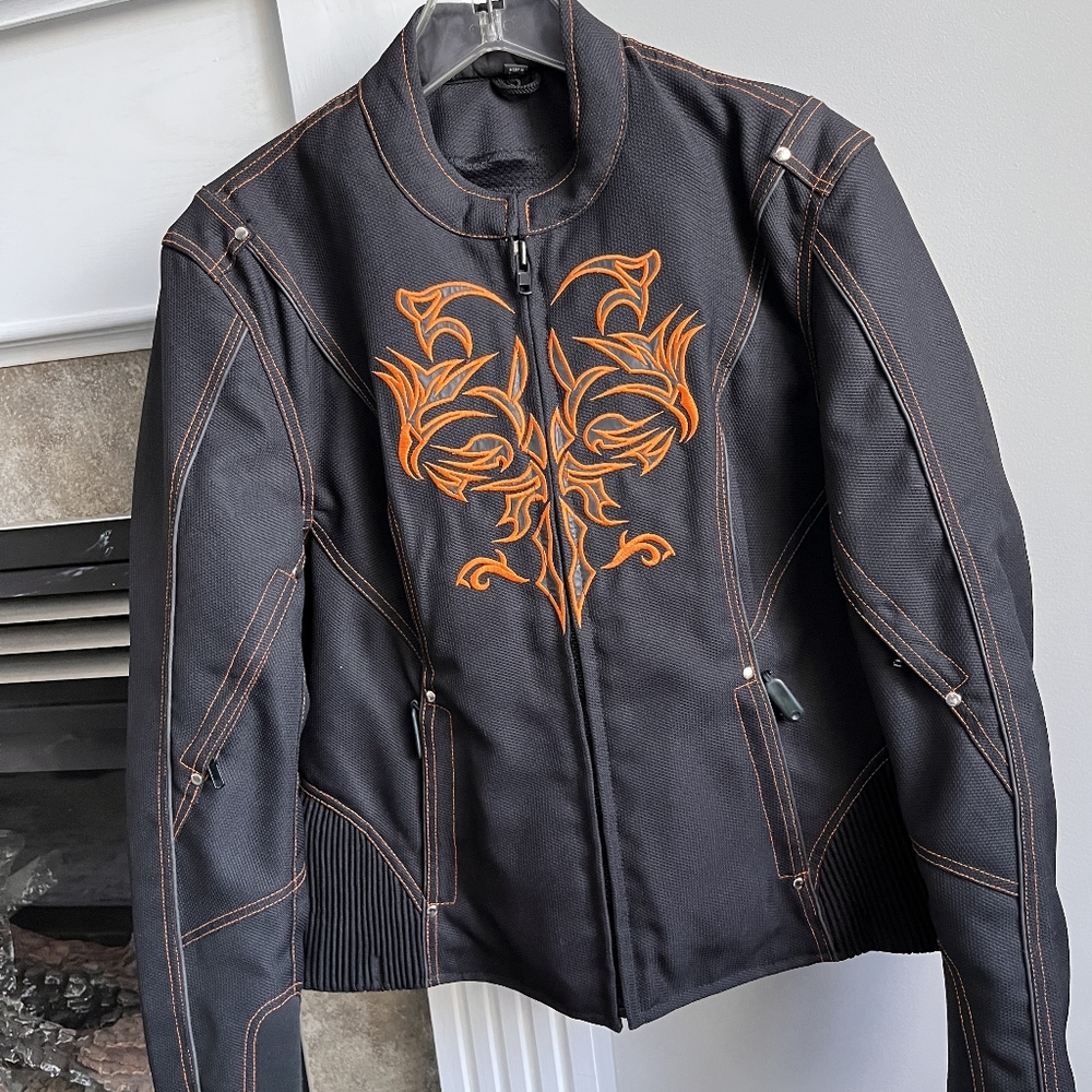 Ladies XL riding jacket with removable hoodie